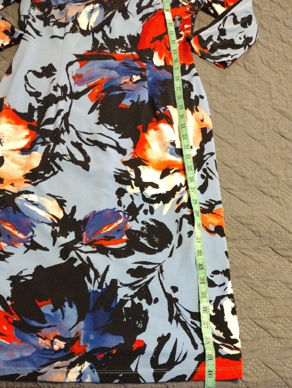 PFloral Print 3/4 Sleeve Midi Dress in Light Blue and Red - Picture 7 of 10